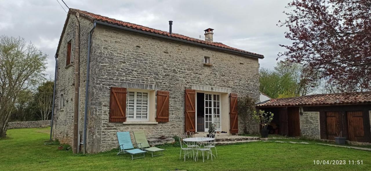 La Maison De Marie Verteuil-sur-Charente Ngoại thất bức ảnh